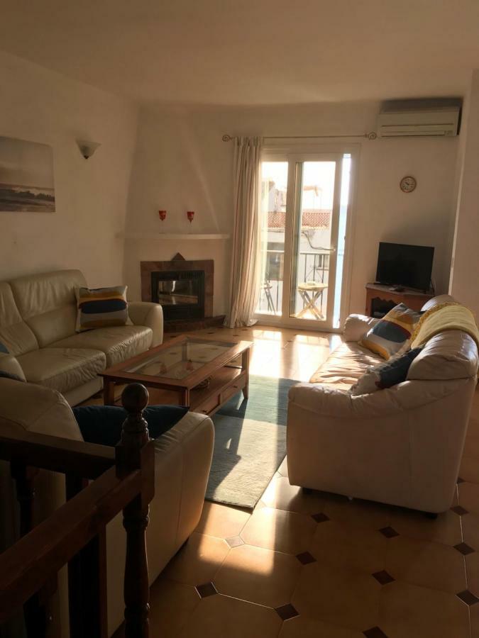 Casa Angelines Holiday Home 네르하 외부 사진